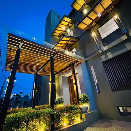 Manthila Hotel Anuradhapura Dış mekan fotoğraf